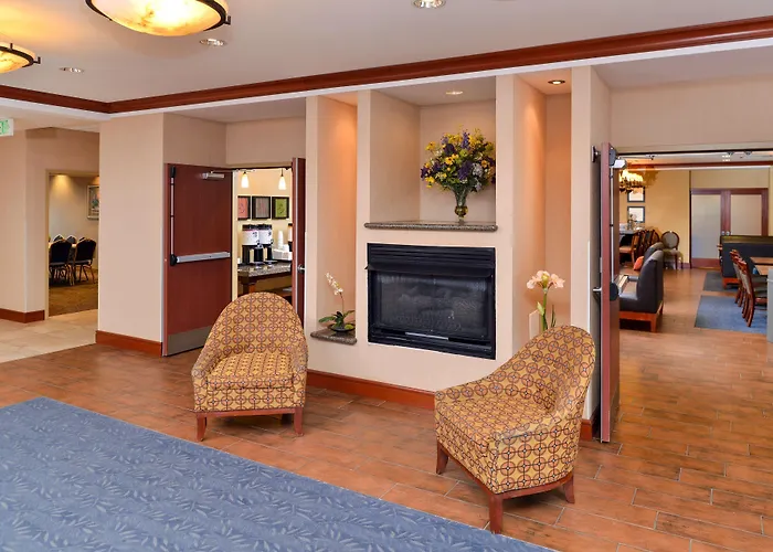 Hampton Hotel