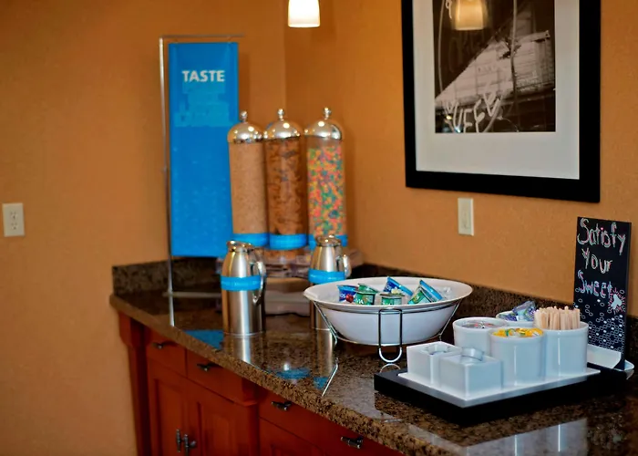 Hampton Hotel Evanston