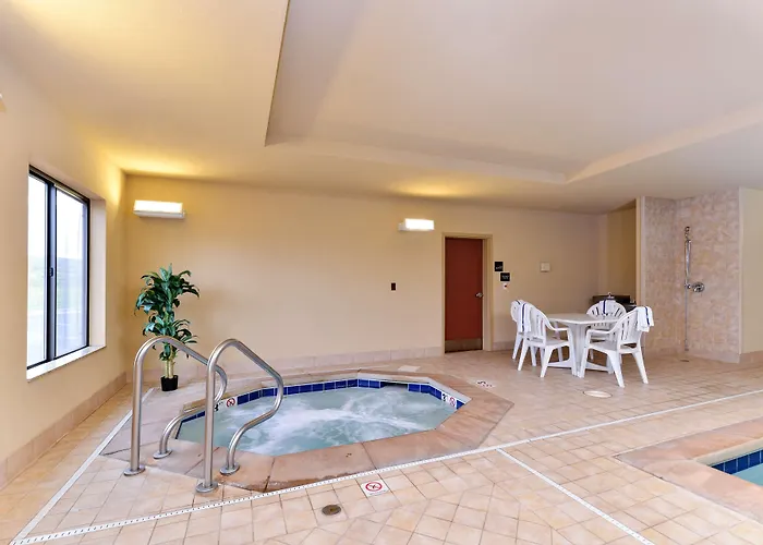 Hampton Hotel 3*