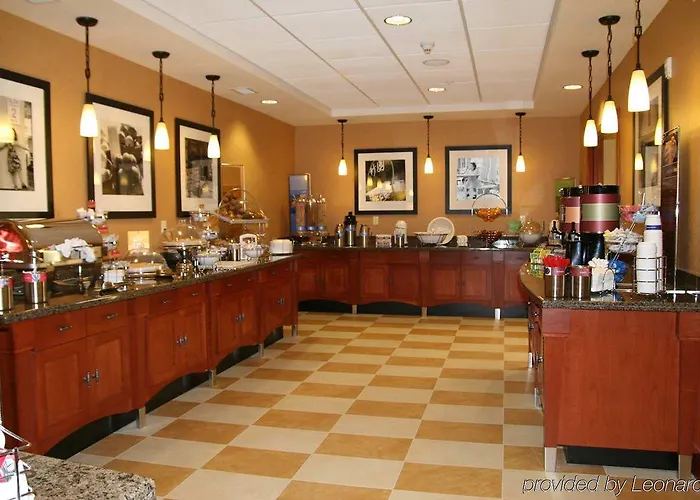 Hampton Hotel